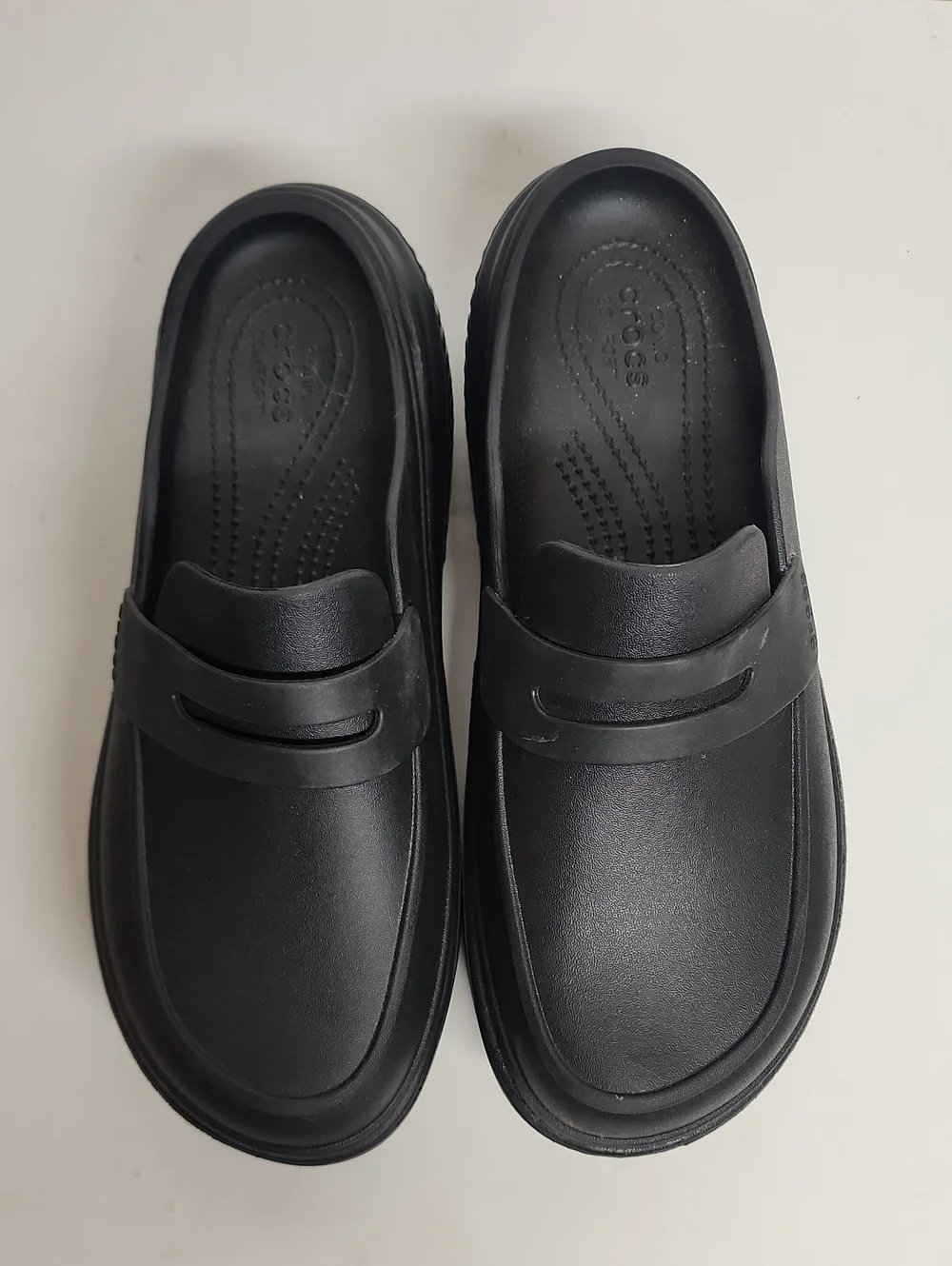 CROCS Platform Unisex Black Platform Slip-On Loafer M9 W11 Comfort Style Rare